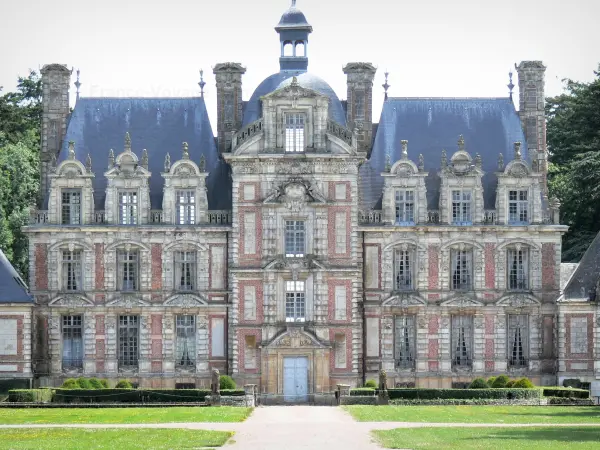 Chateau de Beaumesnil